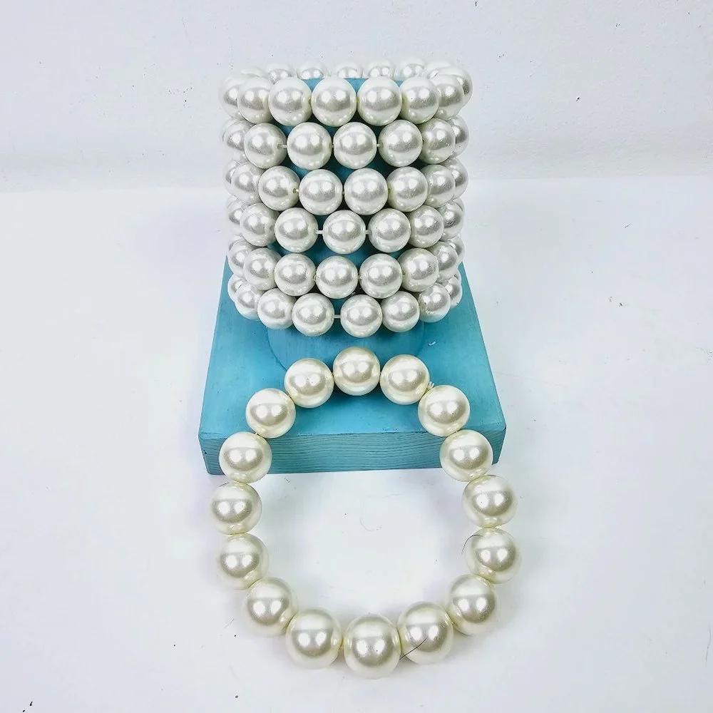 Set of 6 Large Rounded White Pearl Bracelets, Stretch PLUS Bonus Bracelet!